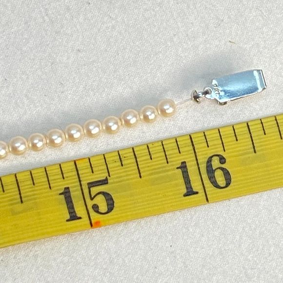 90s Monet Pearlesque Beaded Necklace Teardrop Pearlesque Rhinestone Trim Pendant - Picture 9 of 12